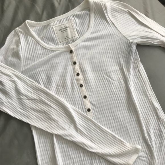 Henley Tee - Picture 1 of 3